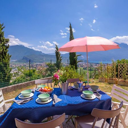 Casa Turchese - Happy Rentals Riva del Garda Bagian luar foto